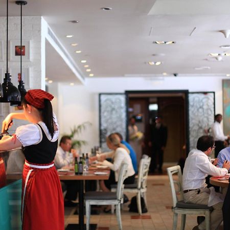 Social Hotel Dubai Restaurante foto